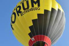 Der große Bruderballon fährt nun über Italien